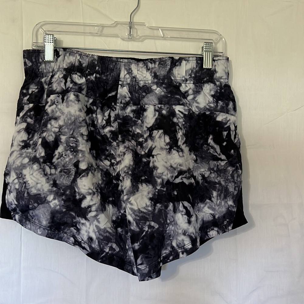 NWT Women’s Athletic Works Swim Trunks Shorts size Medium (8-10) - Picture 2 of 5